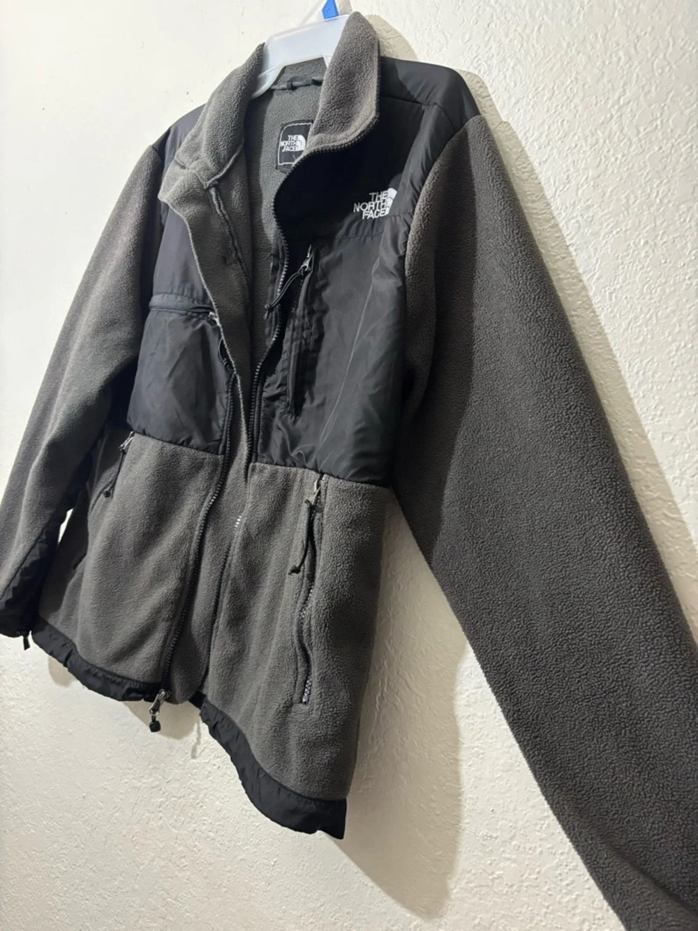 The North Face Men's Gray and Black Hybrid Fleece Puffer Jacket